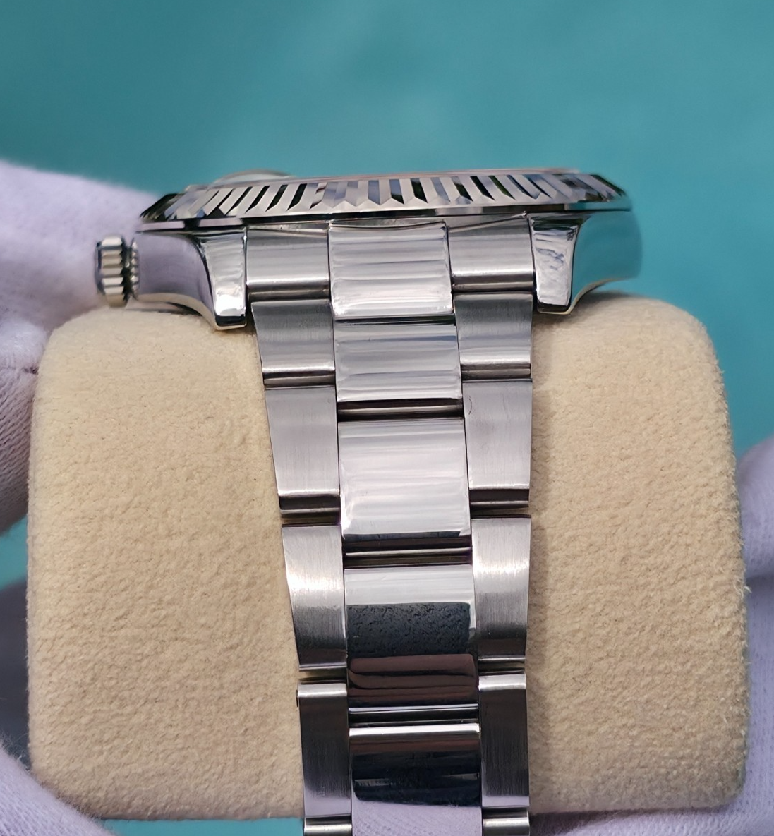 Rolex Datejust II 116334 41mm White Stick Dial 18K White Gold Fluted Bezel