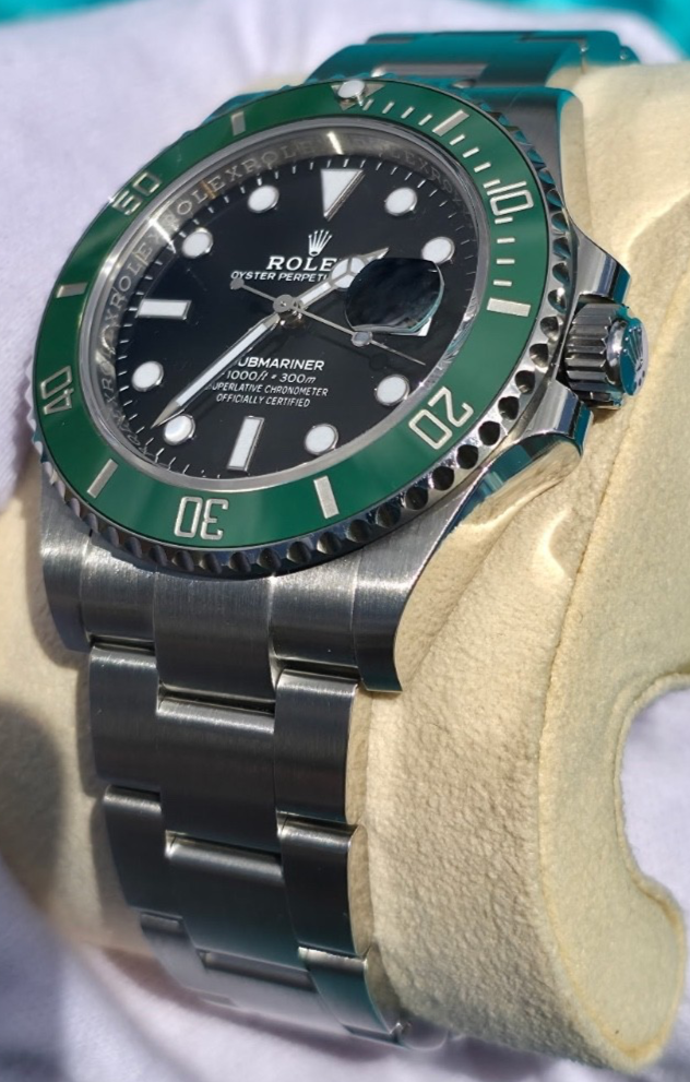 2022 "Starbucks" Rolex Submariner 126610LV Oyster Bracelet with Green Bezel