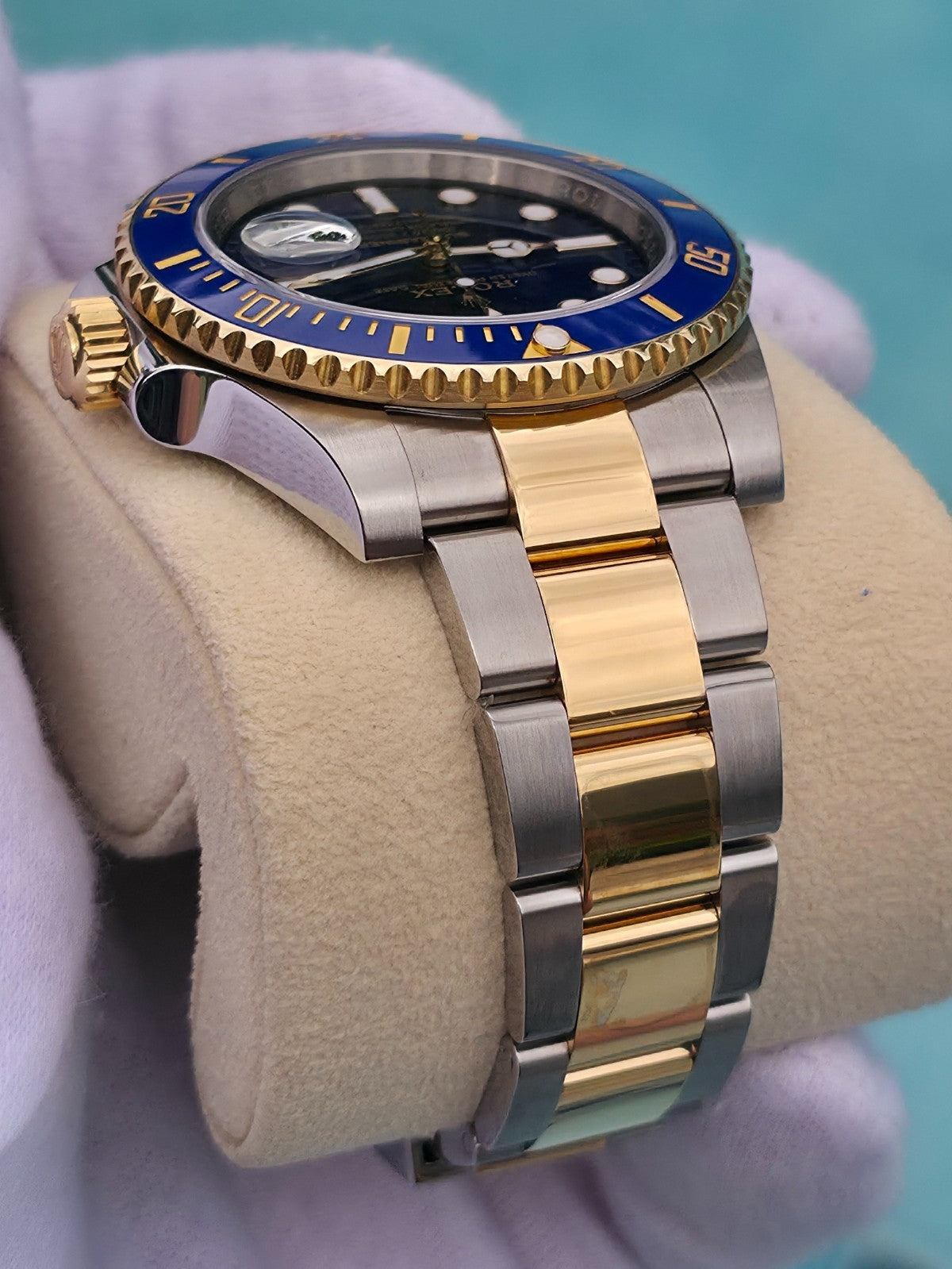 Rolex Submariner 116613LB "Bluesy" Silver/Gold Oyster Bracelet - March 2019