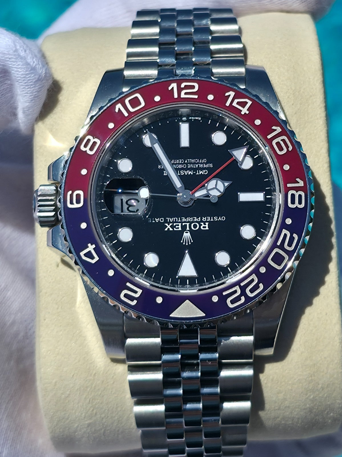 Rolex GMT-Master II "Pepsi" 126710BLRO — 2018 (Complete Set) — Jubilee Brace