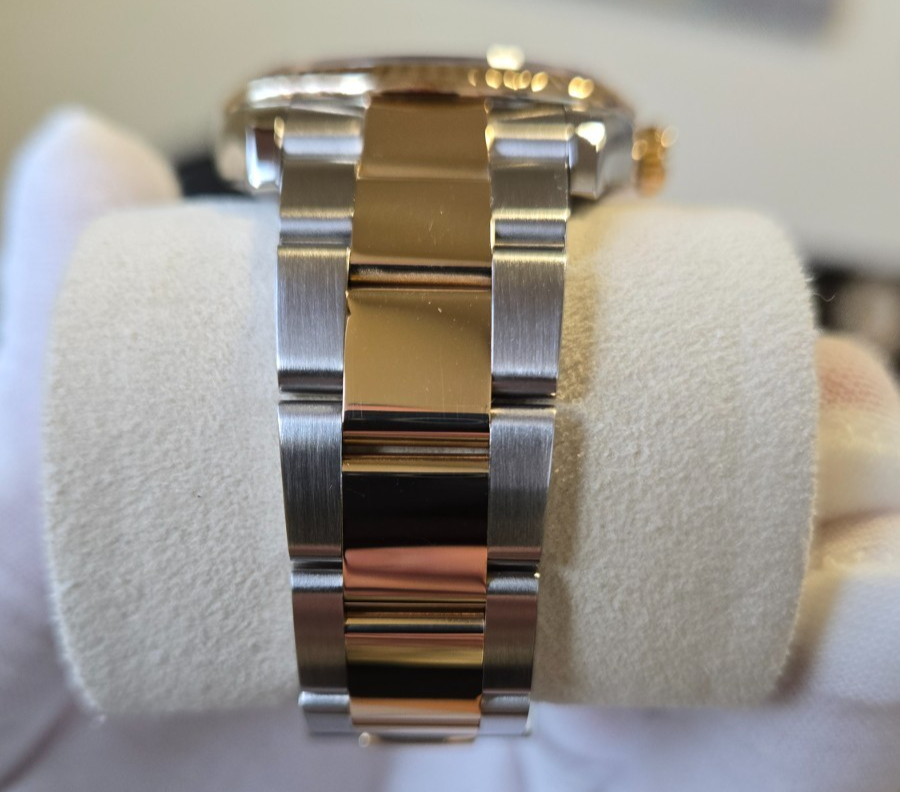 Rolex Datejust 36 — Ref. 126233 | 2021 | "Palm Motif" Champagne Dial