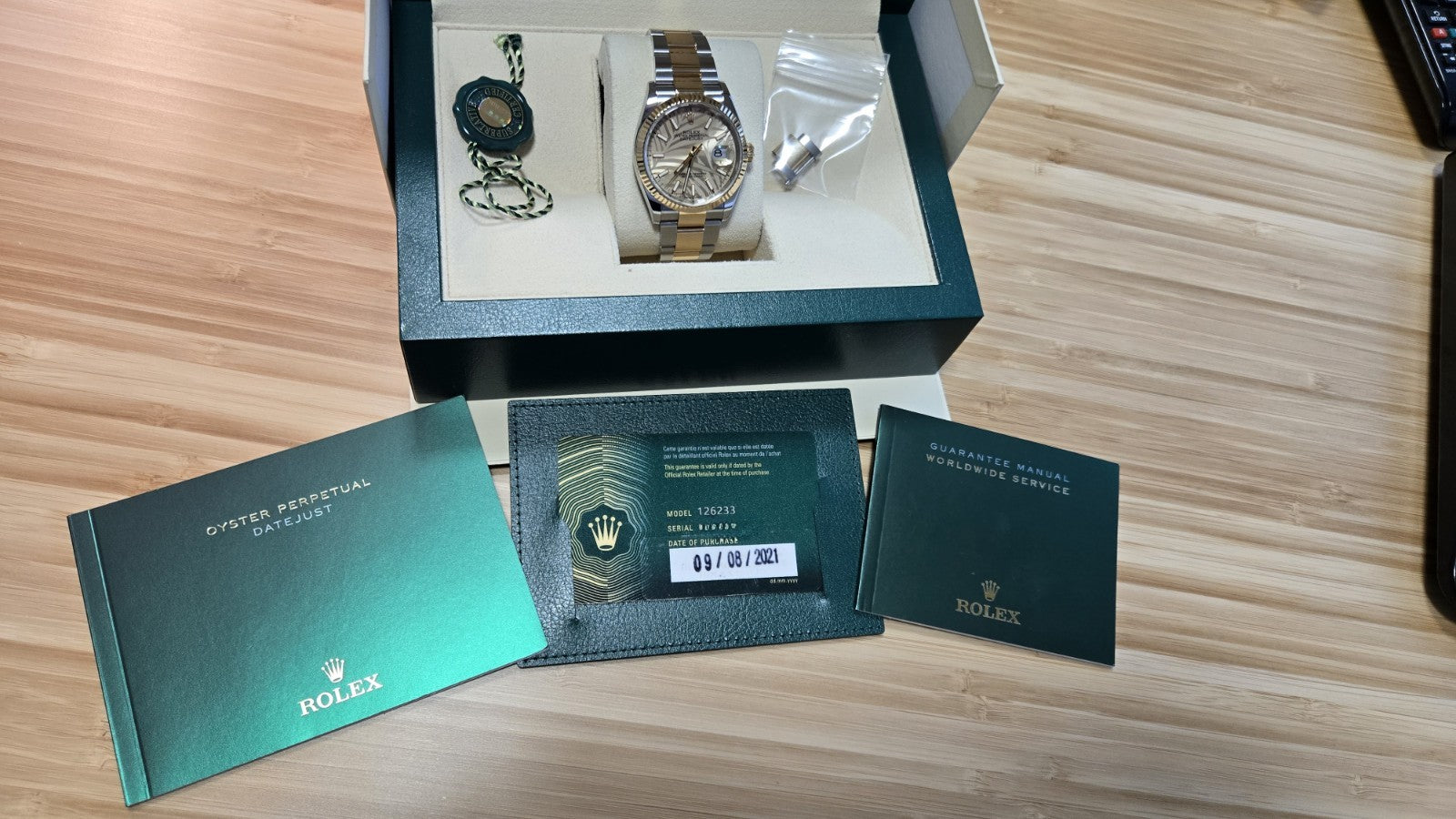 Rolex Datejust 36 — Ref. 126233 | 2021 | "Palm Motif" Champagne Dial