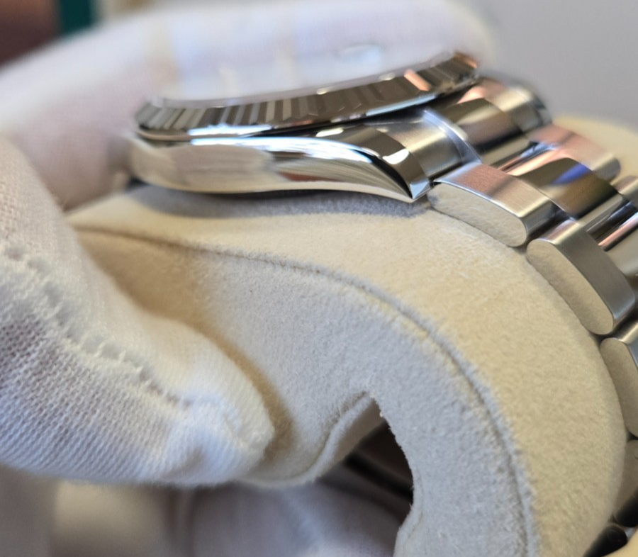 2026 Rolex Datejust 41 — Ref. 126334 | Silver Dial | 18k White Gold Fluted Bezel