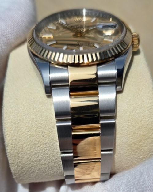 2021 Rolex Datejust 126333 "Palm Motif" Oyster Bracelet - 18K Gold Fluted Bezel