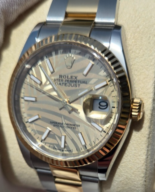 2021 Rolex Datejust 126333 "Palm Motif" Oyster Bracelet - 18K Gold Fluted Bezel